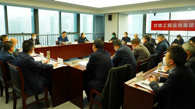 馬明在復工復產(chǎn)穩(wěn)增長調(diào)度會上強調(diào)：以等不起慢不得的緊迫感做實做細復工復產(chǎn)，以謀得實干得好的責任感統(tǒng)籌部署年底沖刺和明年重點工作
